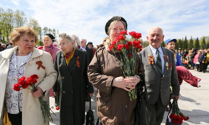 Торжественно-траурная церемония на Пискаревском кладбище