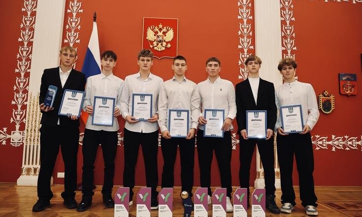 Награждение футболистов