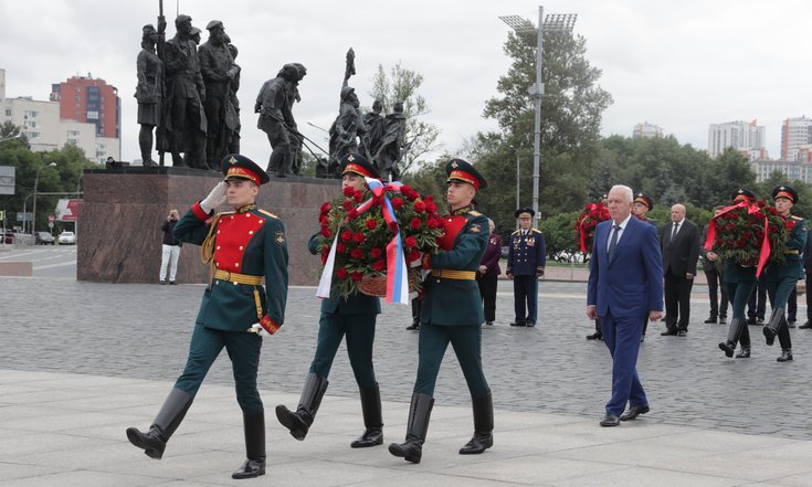 площадь Победы